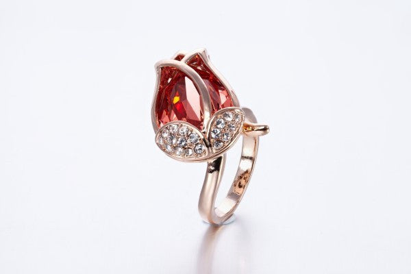 The golden ruby tulip flower ring - CDE Jewelry Egypt